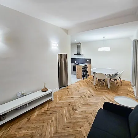 Centralissimo Due Passi Dal Duomo Per Gruppi Lejlighed Firenze
